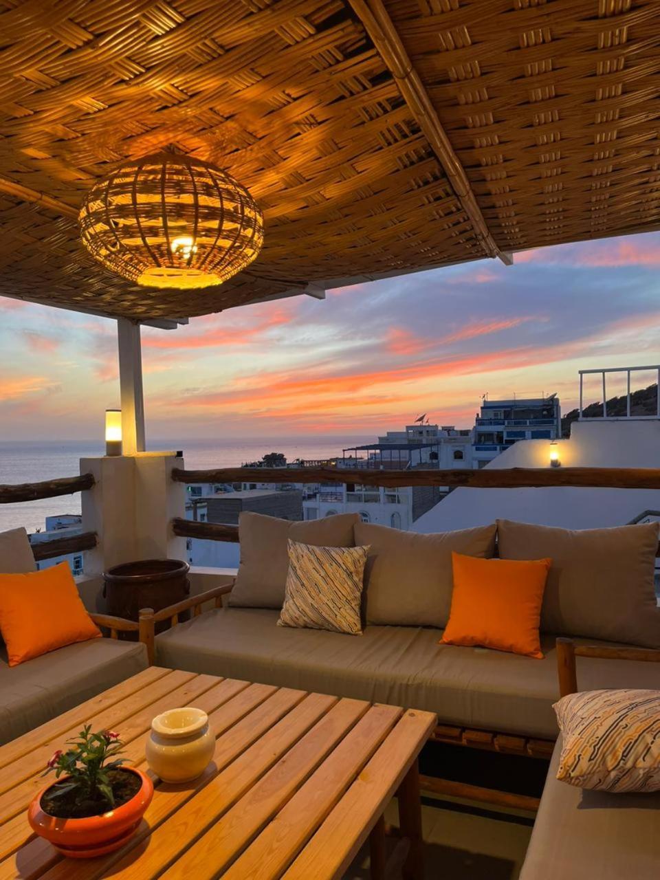 Bigblue Surf Hostel & Coworking Space - Taghazout (Adults Only) Azazoul Exteriör bild