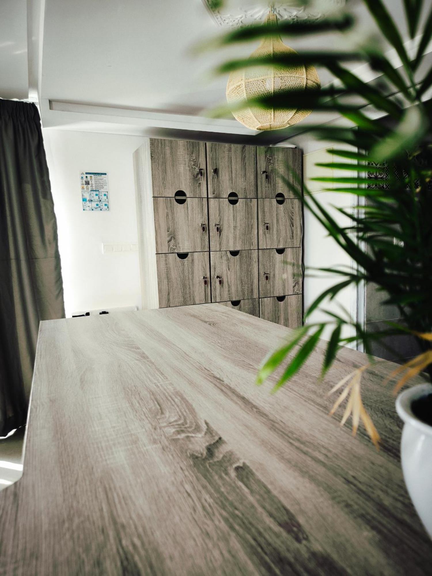 Bigblue Surf Hostel & Coworking Space - Taghazout (Adults Only) Azazoul Exteriör bild